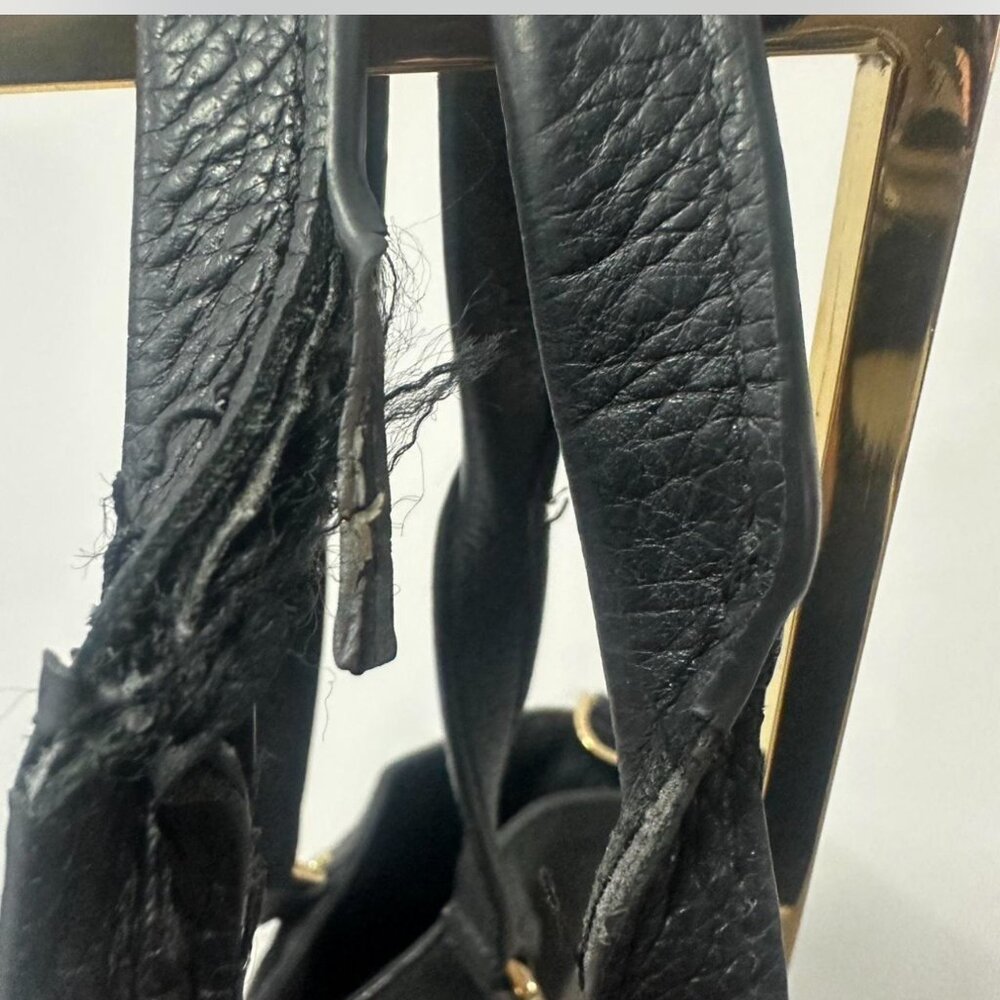 Large Michael Kors Leather Bag - Picture 7 of 15